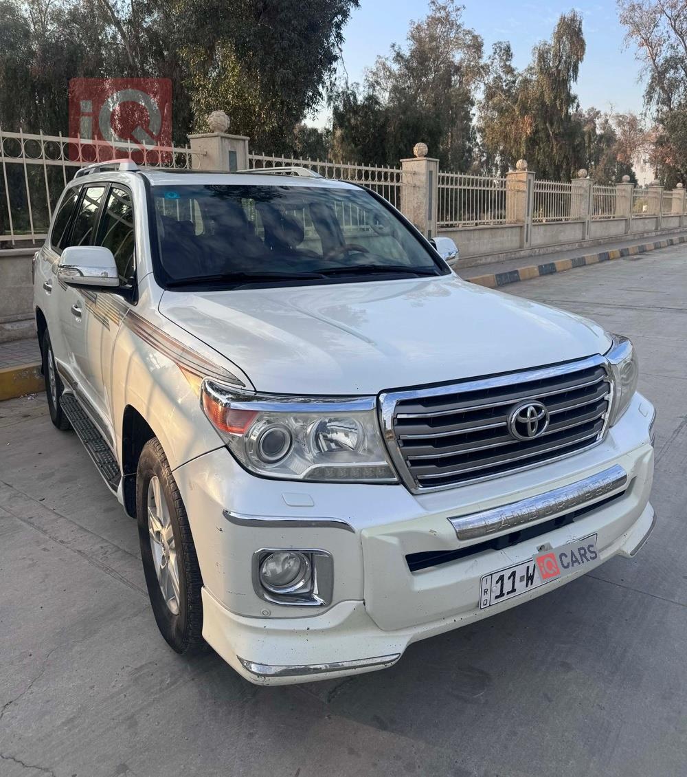 تويوتا لاندكروزر